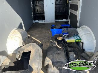 Volkswagen Crafter 35 2.0 TDI L3H3 Airco picture 42