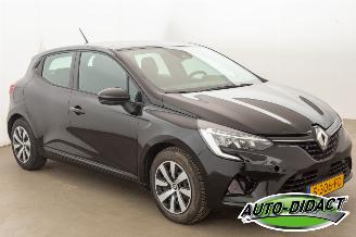 Renault Clio 1.6 E-Tech Hybrid Automaat 59.938 km Clima 145 Equilibre picture 2