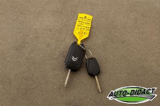 Citroën C4 cactus 1.2 PureTech Clima Navi 55.731 km Business picture 26