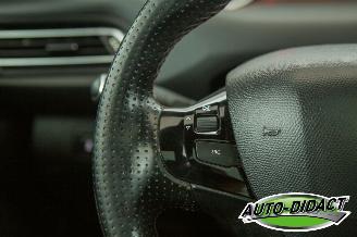 Peugeot 308 1.2 GT-Line Clima Navi Pano Camera picture 13