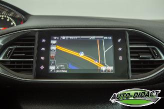 Peugeot 308 1.2 GT-Line Clima Navi Pano Camera picture 7