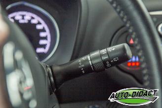 Toyota Yaris 1.5 Hybrid 70.970 km Automaat Clima Navi Camera Executive picture 20