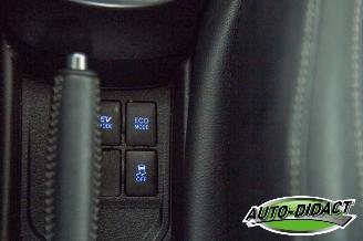 Toyota Yaris 1.5 Hybrid 70.970 km Automaat Clima Navi Camera Executive picture 13