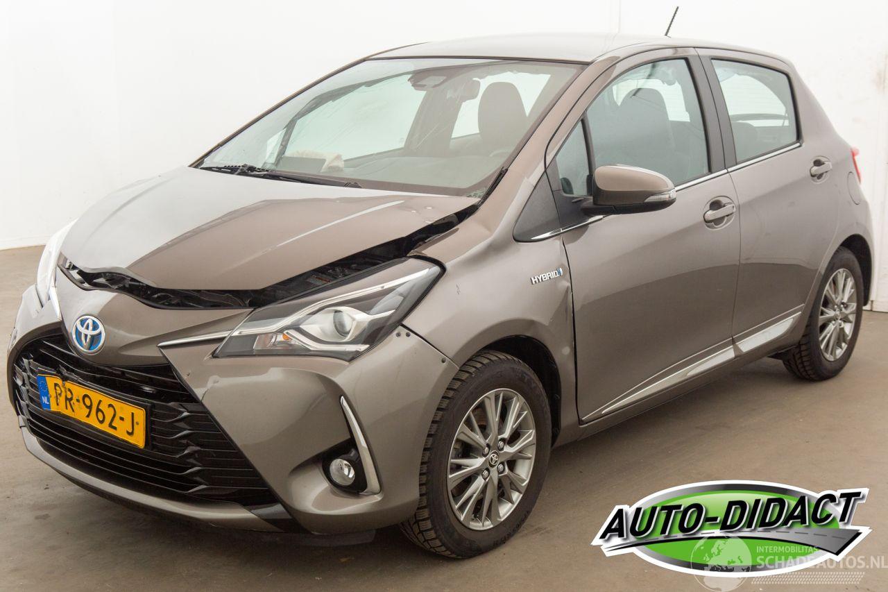Toyota Yaris 1.5 Hybrid 70.970 km Automaat Clima Navi Camera Executive