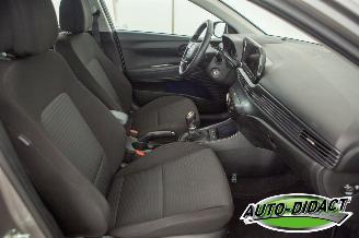 Hyundai I-20 1.0 T-GDI 86.971 km Clima Navi Camera Comfort Smart picture 21