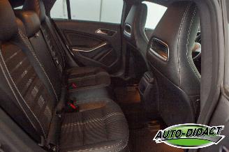 Mercedes Cla-klasse Shooting Brake 200d Automaat Clima Navi Camera Lease Edition Plus picture 22