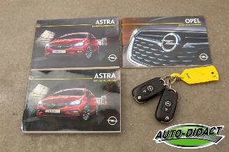 Opel Astra Sports Tourer 1.4 Turbo Clima Navi Online Edition picture 26