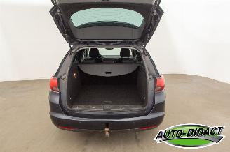 Opel Astra Sports Tourer 1.4 Turbo Clima Navi Online Edition picture 41