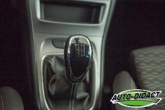 Opel Astra Sports Tourer 1.4 Turbo Clima Navi Online Edition picture 9