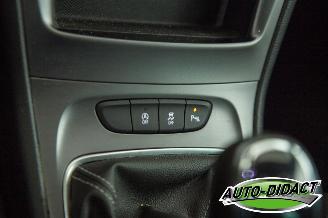 Opel Astra Sports Tourer 1.4 Turbo Clima Navi Online Edition picture 10