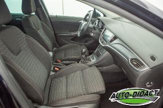 Opel Astra Sports Tourer 1.4 Turbo Clima Navi Online Edition picture 18