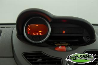 Renault Twingo 1.2-16V Authentique Airco picture 6