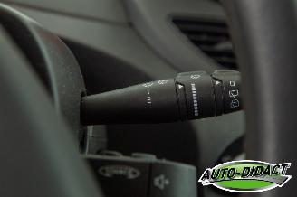Renault Twingo 1.2-16V Authentique Airco picture 12