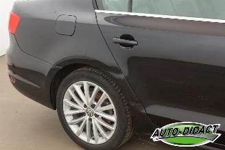 Volkswagen Jetta 1.4 TSI Automaat Clima Navi Leder Highline picture 28