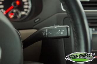 Volkswagen Jetta 1.4 TSI Automaat Clima Navi Leder Highline picture 17
