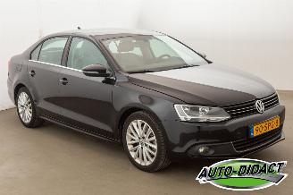 Volkswagen Jetta 1.4 TSI Automaat Clima Navi Leder Highline picture 2