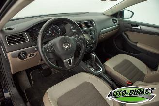 Volkswagen Jetta 1.4 TSI Automaat Clima Navi Leder Highline picture 24