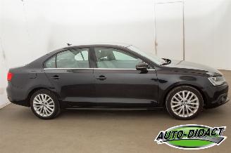 Volkswagen Jetta 1.4 TSI Automaat Clima Navi Leder Highline picture 37