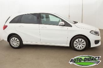 Mercedes B-klasse B220 Automaat Airco Navi picture 32