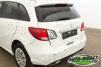 Mercedes B-klasse B220 Automaat Airco Navi picture 36