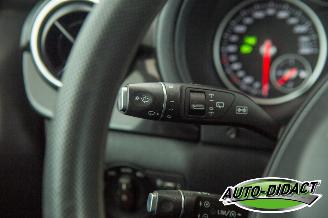 Mercedes B-klasse B220 Automaat Airco Navi picture 13