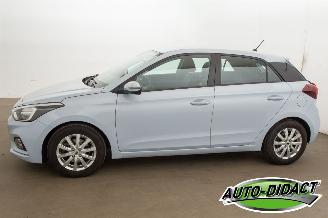 Hyundai I-20 1.0 Active 100.477 km Airco picture 37