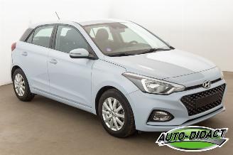 Hyundai I-20 1.0 Active 100.477 km Airco picture 2