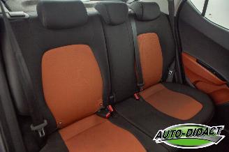 Hyundai I-10 1.0 Automaat Airco picture 18