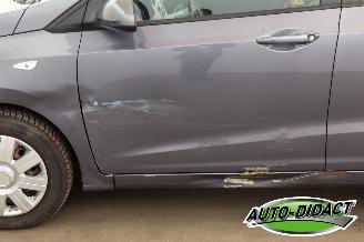 Hyundai I-10 1.0 Automaat Airco picture 26