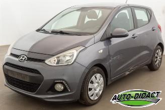 Voiture accidenté Hyundai I-10 1.0 Automaat Airco 2016/6