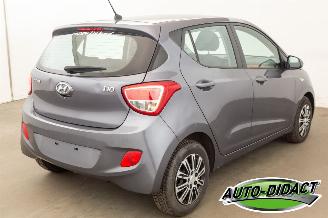 Hyundai I-10 1.0 Automaat Airco picture 4