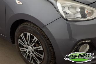 Hyundai I-10 1.0 Automaat Airco picture 30
