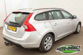 Volvo V-60 1.6 D2 Kinetic Clima Navi picture 4