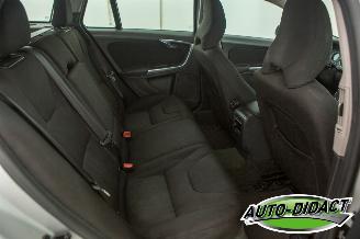 Volvo V-60 1.6 D2 Kinetic Clima Navi picture 21