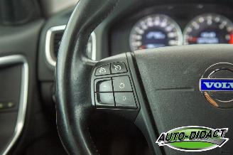 Volvo V-60 1.6 D2 Kinetic Clima Navi picture 13