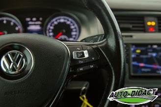 Volkswagen Golf 1.0 TSI Automaat Clima Navi Camera Connected Series picture 17