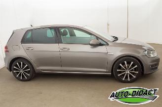 Volkswagen Golf 1.0 TSI Automaat Clima Navi Camera Connected Series picture 44