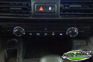 Toyota Proace 1.5 D-4D 45.450 km Airco Navi Live Long picture 9