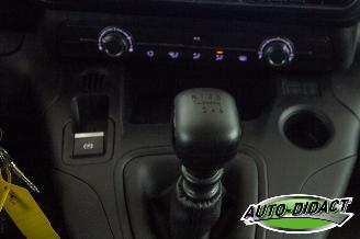 Toyota Proace 1.5 D-4D 45.450 km Airco Navi Live Long picture 10