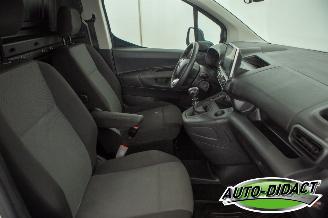 Toyota Proace 1.5 D-4D 45.450 km Airco Navi Live Long picture 20
