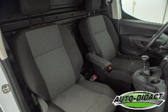 Toyota Proace 1.5 D-4D 45.450 km Airco Navi Live Long picture 19