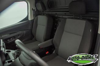 Toyota Proace 1.5 D-4D 45.450 km Airco Navi Live Long picture 23