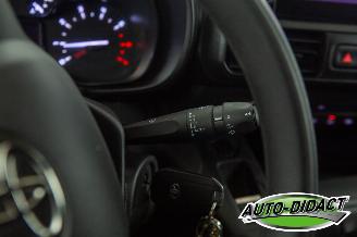 Toyota Proace 1.5 D-4D 45.450 km Airco Navi Live Long picture 17