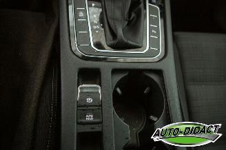 Volkswagen Passat 1.6 TDI Automaat Clima Navi Camera picture 14
