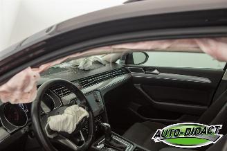 Volkswagen Passat 1.6 TDI Automaat Clima Navi Camera picture 31