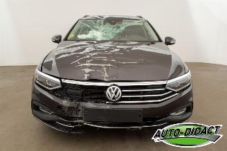 Volkswagen Passat 1.6 TDI Automaat Clima Navi Camera picture 41