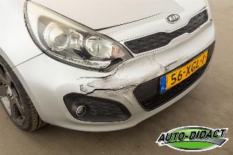 Kia Rio 1.4 CVVT Clima Super Pack picture 25