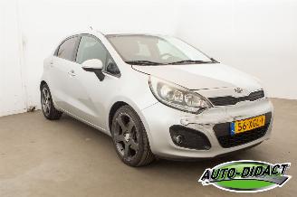 Kia Rio 1.4 CVVT Clima Super Pack picture 2