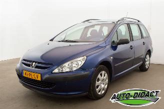 Unfallwagen Peugeot 307 Break 1.6-16V XR Airco 2004/8