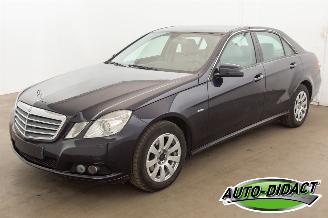 uszkodzony samochody osobowe Mercedes E-klasse E200 CDI Clima Navi BlueEFFICIENCY 2010/7